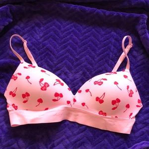 Victorias Secret Pink Cherry Wireless Bra